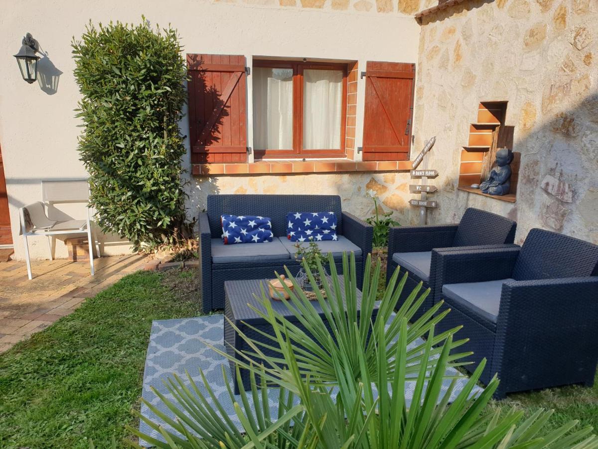 Appartamento Studio A 15 Mn De Disneyland Paris Bouleurs Esterno foto